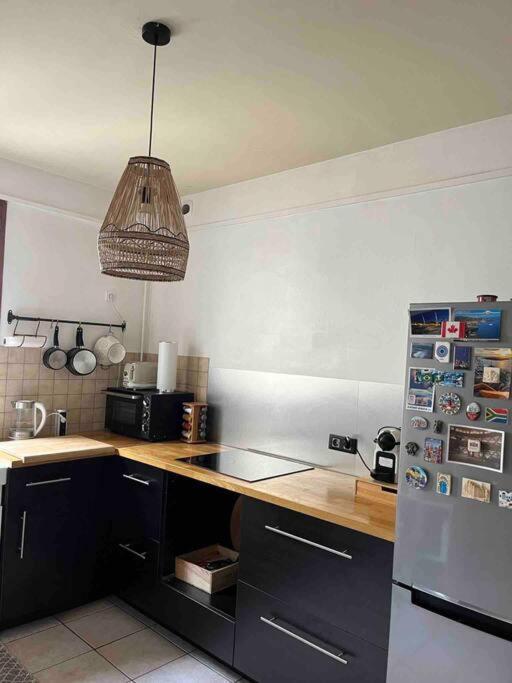 Charmant Appartement Proche Paris サン・トゥアン エクステリア 写真